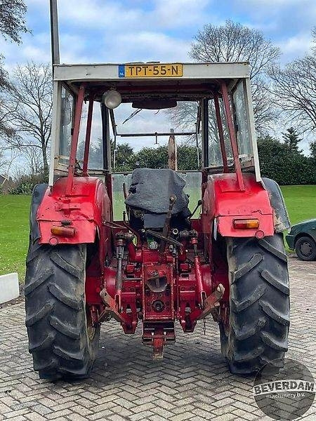 Case IH 946 - Traktors: foto 4 Case IH 946 - Traktors: foto 4
