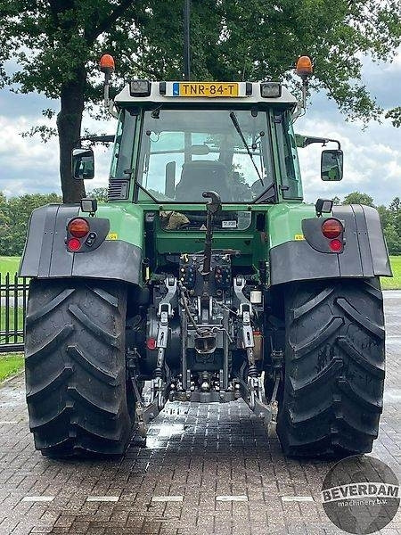 Fendt 820 Vario TMS - Traktors: foto 4 Fendt 820 Vario TMS - Traktors: foto 4