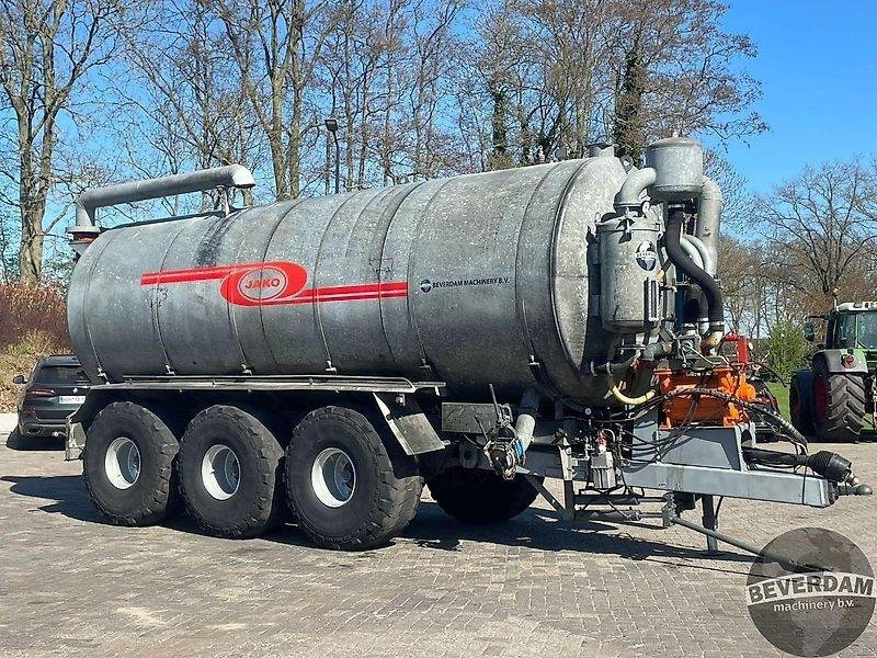 Jako 25000 - Šķidrmēslu muca: foto 2 Jako 25000 - Šķidrmēslu muca: foto 2