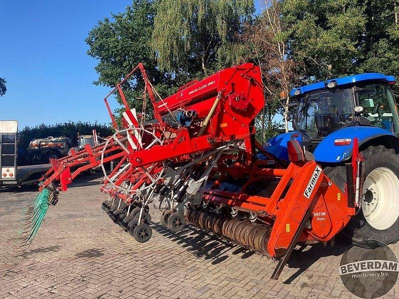 Kongskilde Farmax / Kongskilde zaaicombinatie - Augsnes apstrādes tehnika: foto 4 Kongskilde Farmax / Kongskilde zaaicombinatie - Augsnes apstrādes tehnika: foto 4