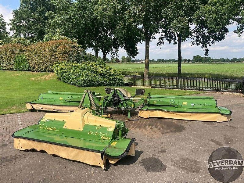 Krone Easy Cut B 1000 CV - EC F 320 CV - Pļāvējs: foto 1 Krone Easy Cut B 1000 CV - EC F 320 CV - Pļāvējs: foto 1