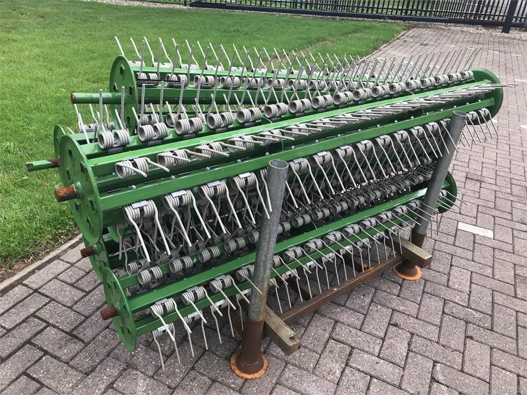 Krone Pick-up nieuw zonder beugels - Lopbarības kombaina papildaprīkojums: foto 4 Krone Pick-up nieuw zonder beugels - Lopbarības kombaina papildaprīkojums: foto 4