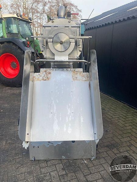 FAN Plug&Play Separator 3.3-780 - Lauksaimniecības tehnika: foto 4 FAN Plug&Play Separator 3.3-780 - Lauksaimniecības tehnika: foto 4