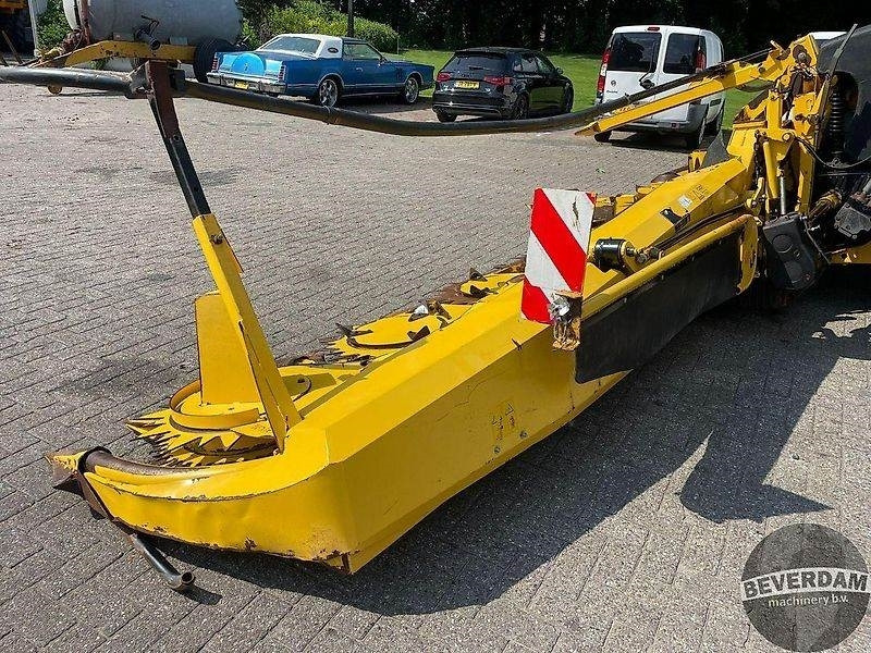 Lauksaimniecības tehnika New Holland FR 9090: foto 9