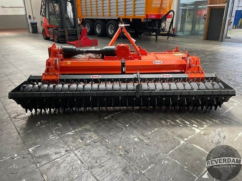 Ortolan Overtopfrees - Zemes frēze: foto 5 Ortolan Overtopfrees - Zemes frēze: foto 5