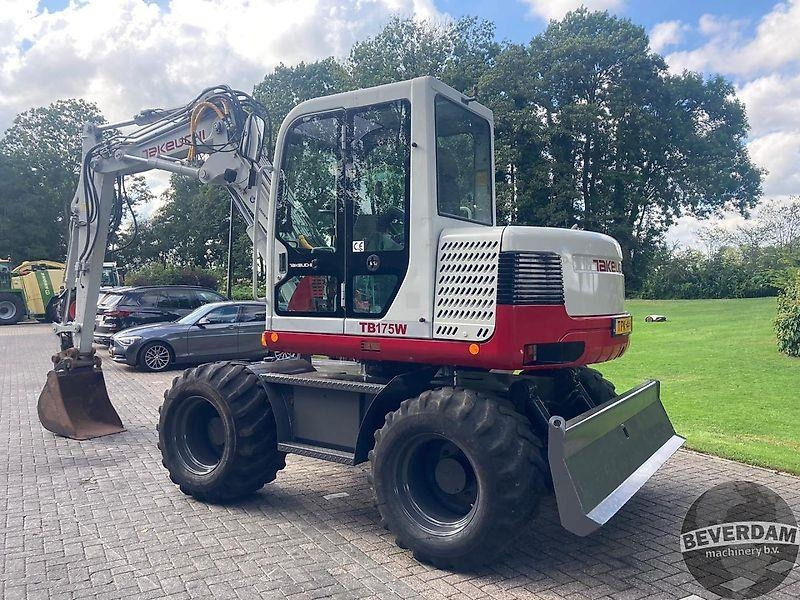 Takeuchi TB175W - Kāpurķēžu ekskavators: foto 3 Takeuchi TB175W - Kāpurķēžu ekskavators: foto 3