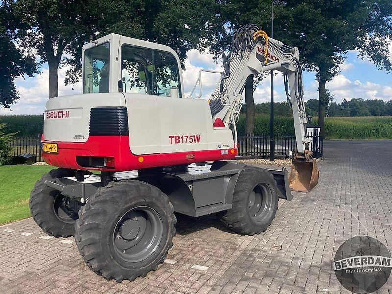 Takeuchi TB175W - Kāpurķēžu ekskavators: foto 5 Takeuchi TB175W - Kāpurķēžu ekskavators: foto 5
