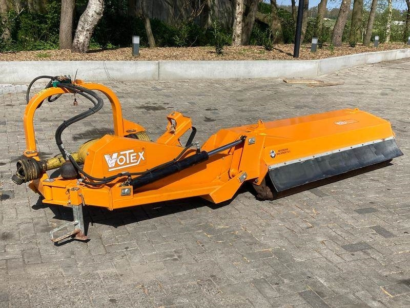 Votex Roadmaster 1902S - Smalcinātājs ar sānu nobīdi: foto 4 Votex Roadmaster 1902S - Smalcinātājs ar sānu nobīdi: foto 4