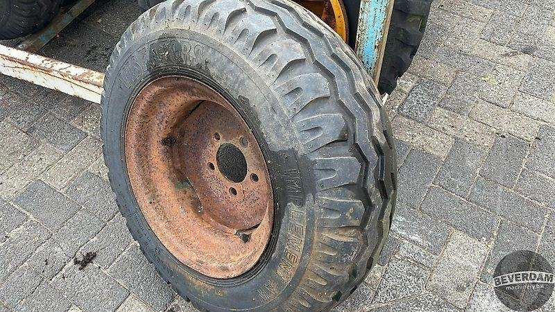 Riepa - Lauksaimniecības tehnika verschillende banden met velg: foto 12