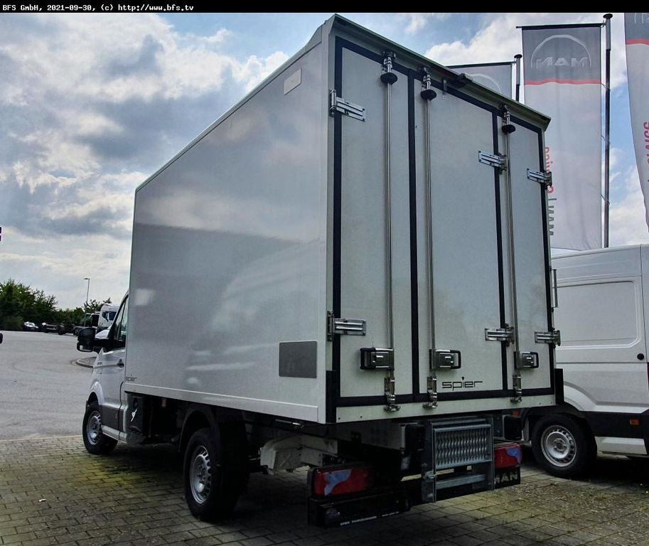 MAN TGE 3.140 4x2 F SB Bi-Temp Kühlkoffer, Carrier P MAN TGE 3.140 4x2 F SB Bi-Temp Kühlkoffer, Carrier P - Komercauto refrižerators: foto 3 MAN TGE 3.140 4x2 F SB Bi-Temp Kühlkoffer, Carrier P MAN TGE 3.140 4x2 F SB Bi-Temp Kühlkoffer, Carrier P - Komercauto refrižerators: foto 3