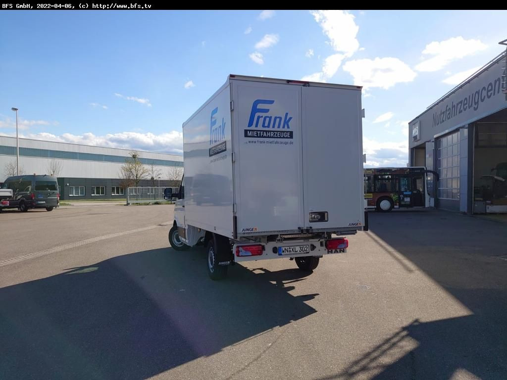 MAN TGE 3.180 4x2 F SB Möbelkoffer - Furgons ar slēgtā virsbūve: foto 4 MAN TGE 3.180 4x2 F SB Möbelkoffer - Furgons ar slēgtā virsbūve: foto 4