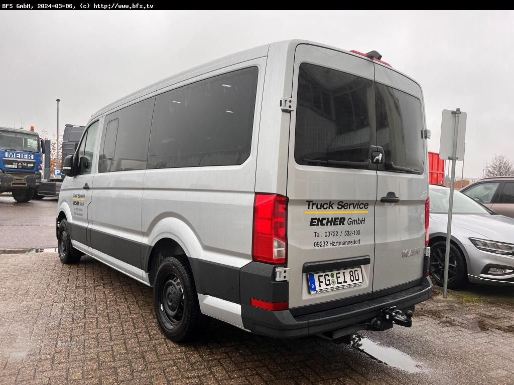 MAN TGE 3.180 4x2 F SB TGE 9-Sitzer - Pasažieru furgons: foto 2 MAN TGE 3.180 4x2 F SB TGE 9-Sitzer - Pasažieru furgons: foto 2