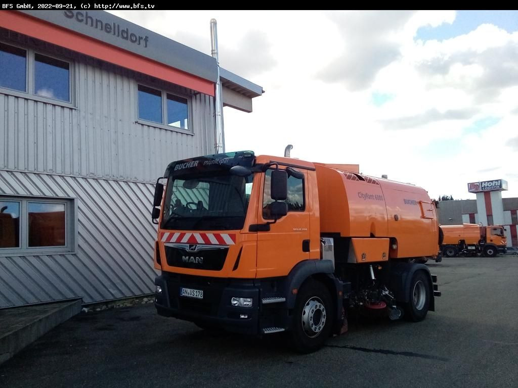 MAN TGM 15.290 4x2 BL CityFant 6000 SH Doppelseitige - Ielu tīrīšanas mašīna: foto 1 MAN TGM 15.290 4x2 BL CityFant 6000 SH Doppelseitige - Ielu tīrīšanas mašīna: foto 1