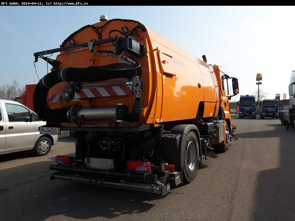 MAN TGS 18.360 4X2 LL Bucher OF 8000 RS beids. WK HD - Ielu tīrīšanas mašīna: foto 2 MAN TGS 18.360 4X2 LL Bucher OF 8000 RS beids. WK HD - Ielu tīrīšanas mašīna: foto 2