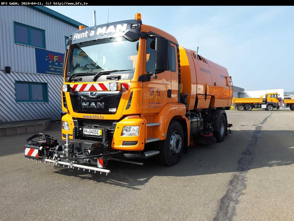MAN TGS 18.360 4X2 LL Bucher OF 8000 RS beids. WK HD - Ielu tīrīšanas mašīna: foto 1 MAN TGS 18.360 4X2 LL Bucher OF 8000 RS beids. WK HD - Ielu tīrīšanas mašīna: foto 1