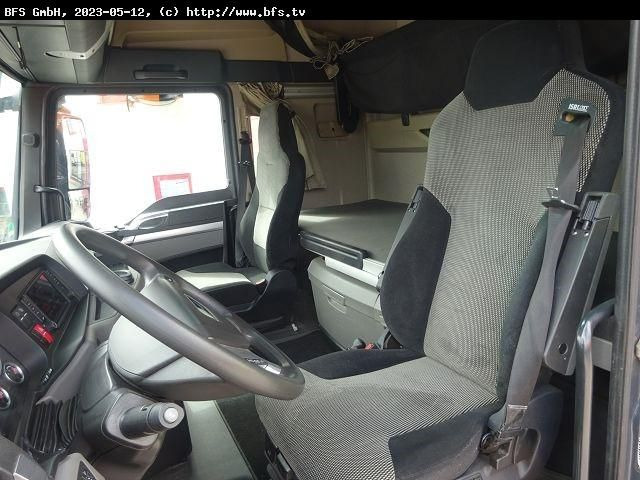 MAN TGX 26.510 6x4 BL Kurzholz, Sicherheitspaket Plu - Kokvedējs: foto 4 MAN TGX 26.510 6x4 BL Kurzholz, Sicherheitspaket Plu - Kokvedējs: foto 4