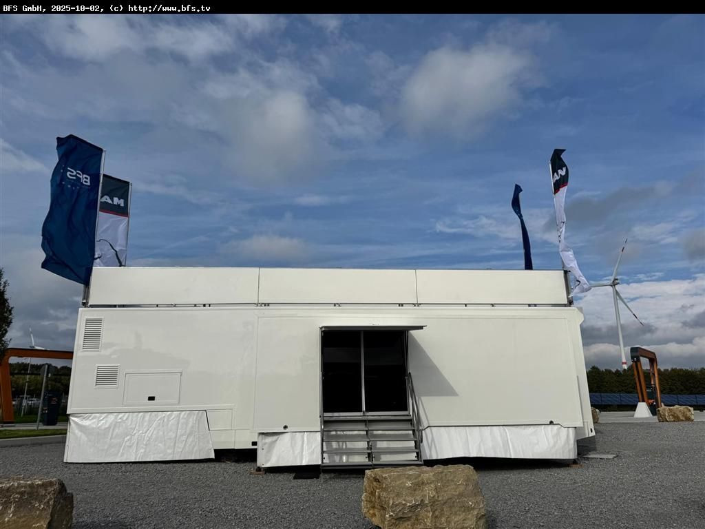 Rainbow LSDO 12-18 Lambo Show Messeauflieger T - Puspiekabe slēgtā virsbūve: foto 4 Rainbow LSDO 12-18 Lambo Show Messeauflieger T - Puspiekabe slēgtā virsbūve: foto 4