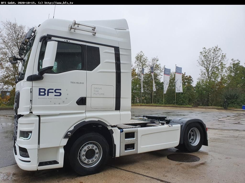 MAN TGX 18.510 4x2 BL SA TG3 - SZM - 2-Kreis Kipphyd - Vilcējs: foto 2 MAN TGX 18.510 4x2 BL SA TG3 - SZM - 2-Kreis Kipphyd - Vilcējs: foto 2