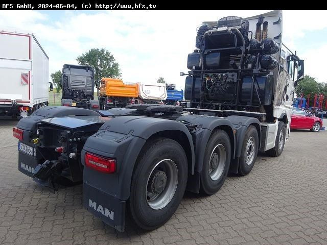 MAN TGX 41.640 8x4/4 BBS Schwerlast 250t WSK, Sicher - Vilcējs: foto 3 MAN TGX 41.640 8x4/4 BBS Schwerlast 250t WSK, Sicher - Vilcējs: foto 3
