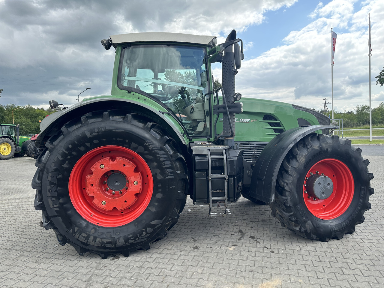 Fendt 927 VARIO PROFI - Traktors: foto 4 Fendt 927 VARIO PROFI - Traktors: foto 4