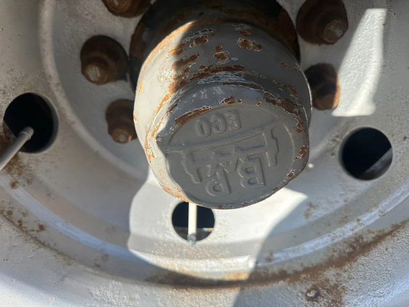 Puspiekabe zema profila platforma Broshuis 21N58A, 2 AXLE LAST AXLE STEERING, EXTENDABLE: foto 15 Puspiekabe zema profila platforma Broshuis 21N58A, 2 AXLE LAST AXLE STEERING, EXTENDABLE: foto 15