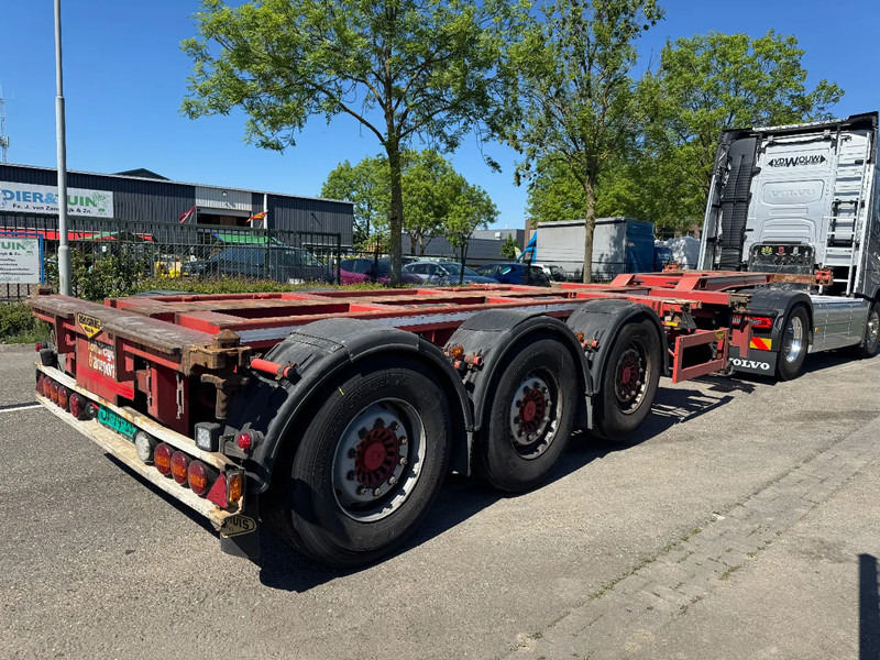 Broshuis 3 UCC-39/45 EU - 3 AXLE SAF + LIFTING AXLE - Puspiekabe noņemamā virsbūve/ Konteineru vedējs: foto 2 Broshuis 3 UCC-39/45 EU - 3 AXLE SAF + LIFTING AXLE - Puspiekabe noņemamā virsbūve/ Konteineru vedējs: foto 2