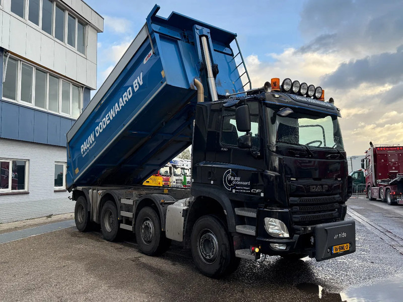 DAF CF 530 8X4 - FULL STEEL SUSP. - BIG AXLES + HYVA TIPPER - Kravas automašīna pašizgāzējs: foto 2 DAF CF 530 8X4 - FULL STEEL SUSP. - BIG AXLES + HYVA TIPPER - Kravas automašīna pašizgāzējs: foto 2