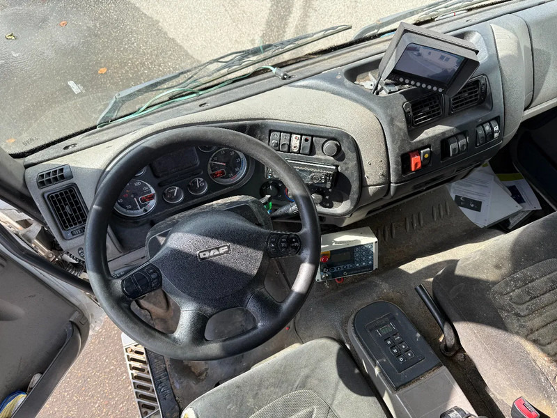 DAF LF 55.220 6X2 + GEESINKNORBA GPM III v 14L22 / SPLIT līzingu DAF LF 55.220 6X2 + GEESINKNORBA GPM III v 14L22 / SPLIT: foto 17