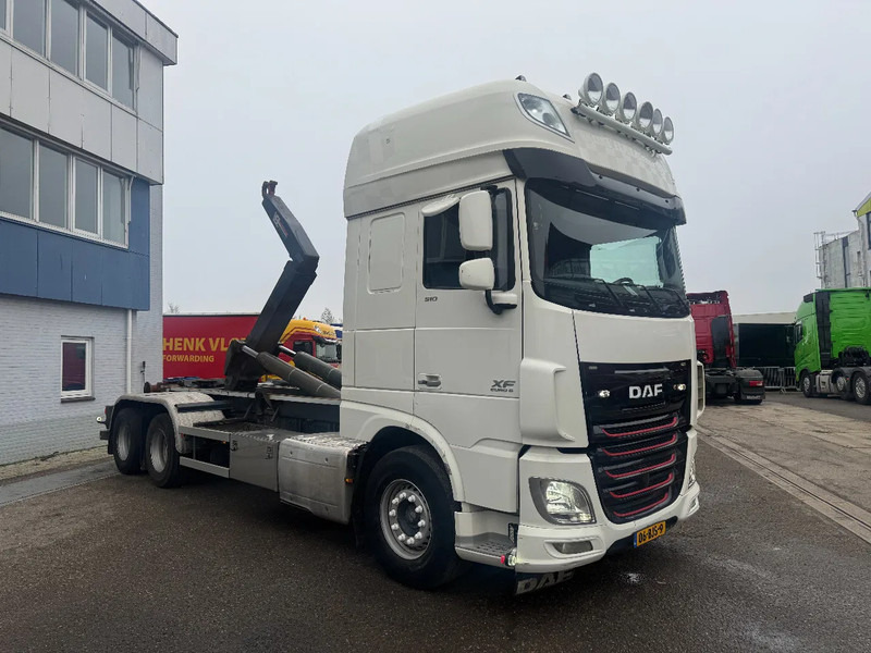 DAF XF 510 6X2 EURO 6 VDL 30T HOOK 2017 - Pacēlājs ar āķi: foto 3 DAF XF 510 6X2 EURO 6 VDL 30T HOOK 2017 - Pacēlājs ar āķi: foto 3