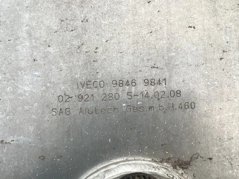 Diversen 460 liter brandstof tank - Degvielas tvertne - Kravas automašīna: foto 4 Diversen 460 liter brandstof tank - Degvielas tvertne - Kravas automašīna: foto 4