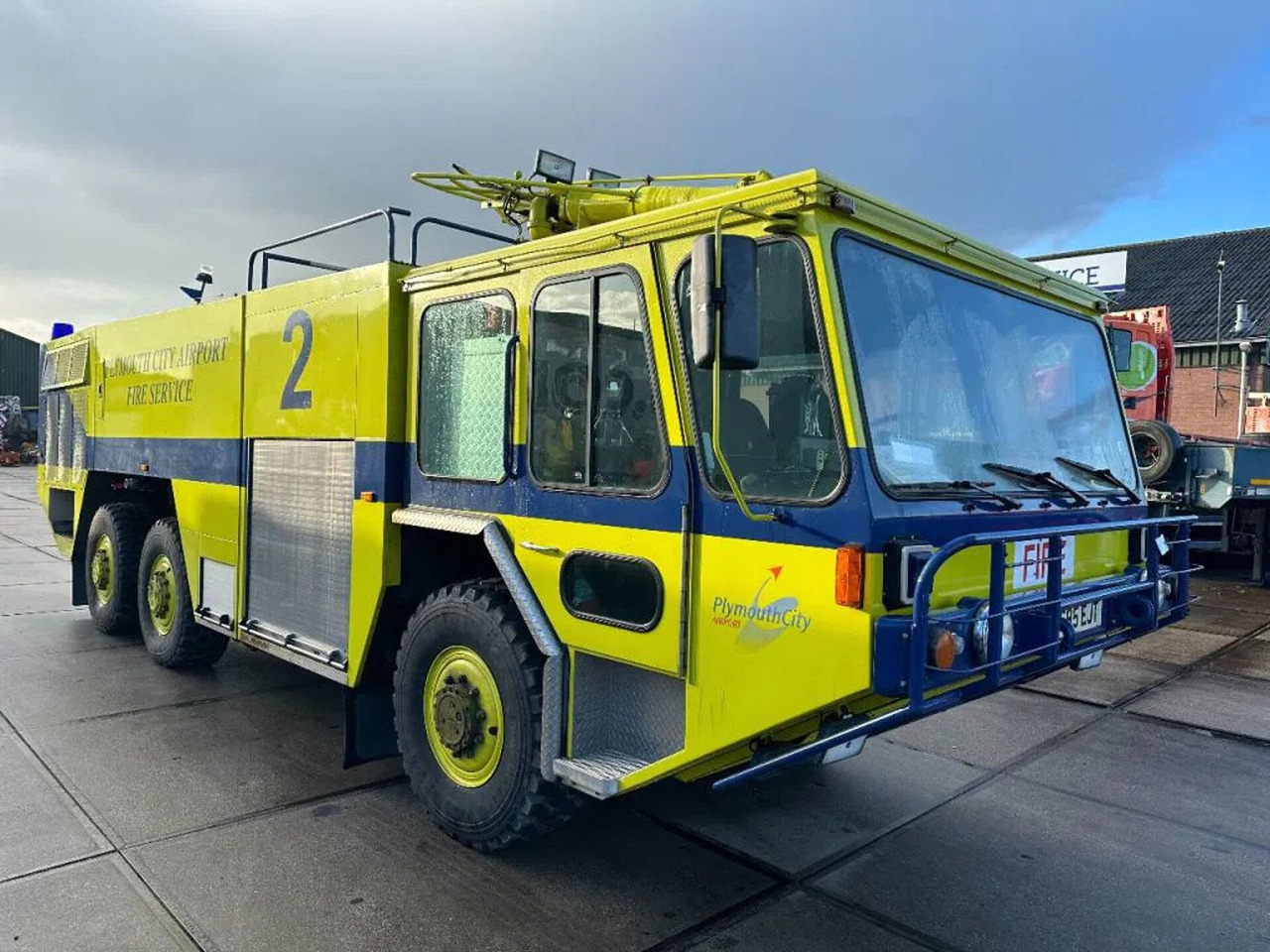 Diversen MK 12 6X6 COMPLETE FIRE TRUCK FULL STEE Diversen MK 12 6X6 COMPLETE FIRE TRUCK FULL STEE - Ugunsdzēsēju mašīna: foto 4 Diversen MK 12 6X6 COMPLETE FIRE TRUCK FULL STEE Diversen MK 12 6X6 COMPLETE FIRE TRUCK FULL STEE - Ugunsdzēsēju mašīna: foto 4