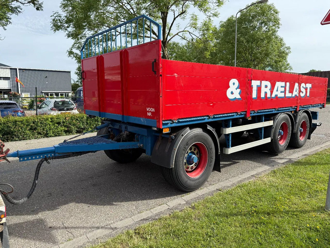 Bortu piekabe/ Platforma HFR 3X BPW AXLE: foto 1