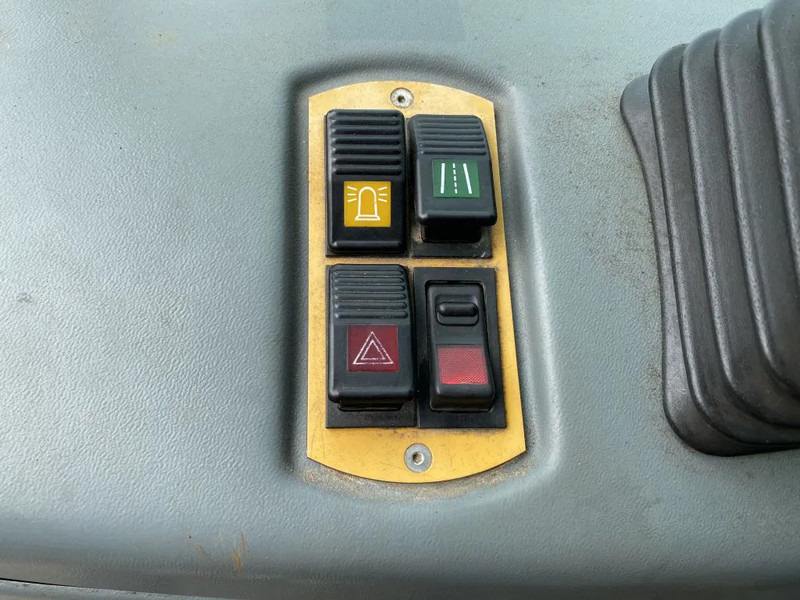 Teleskopiskais iekrāvējs Haulotte HTL 4017 - 4X4X4 - 5.617 HOURS - 17 METER - 4.000 KG: foto 17 Teleskopiskais iekrāvējs Haulotte HTL 4017 - 4X4X4 - 5.617 HOURS - 17 METER - 4.000 KG: foto 17