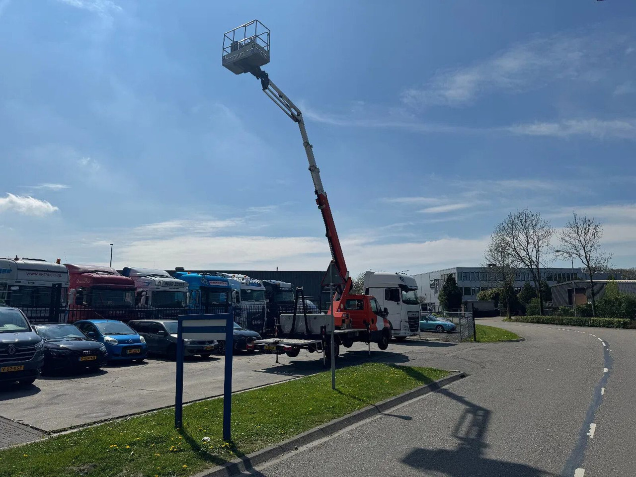 Iveco DAILY 35 140 SCORPION 2112J 2019 - Autopacēlājs: foto 3 Iveco DAILY 35 140 SCORPION 2112J 2019 - Autopacēlājs: foto 3