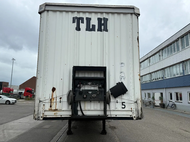 Kässbohrer XS - 3 AXLE - SAF + SLIDING ROOF - DISC BRAKES - Tenta puspiekabe: foto 3 Kässbohrer XS - 3 AXLE - SAF + SLIDING ROOF - DISC BRAKES - Tenta puspiekabe: foto 3