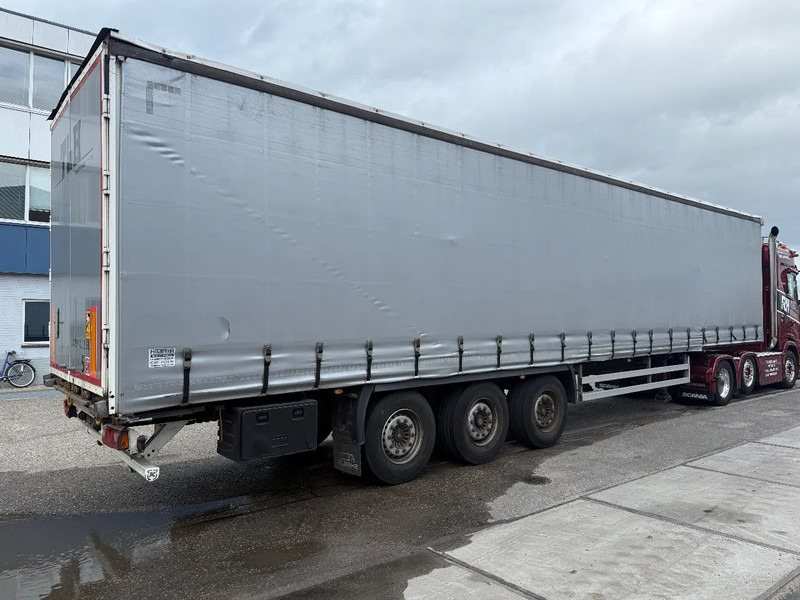Kässbohrer XS - 3 AXLE - SAF + SLIDING ROOF - DISC BRAKES - Tenta puspiekabe: foto 4 Kässbohrer XS - 3 AXLE - SAF + SLIDING ROOF - DISC BRAKES - Tenta puspiekabe: foto 4