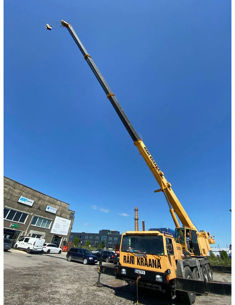 Liebherr LTM 1070 8X8 - Visurgājējs celtnis: foto 2 Liebherr LTM 1070 8X8 - Visurgājējs celtnis: foto 2