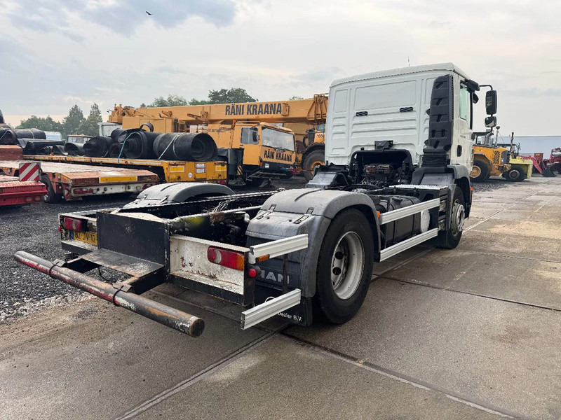 MAN TGM 18.340 4X2 EURO 5 CHASSIS - Šasija kravas automašīna: foto 4 MAN TGM 18.340 4X2 EURO 5 CHASSIS - Šasija kravas automašīna: foto 4