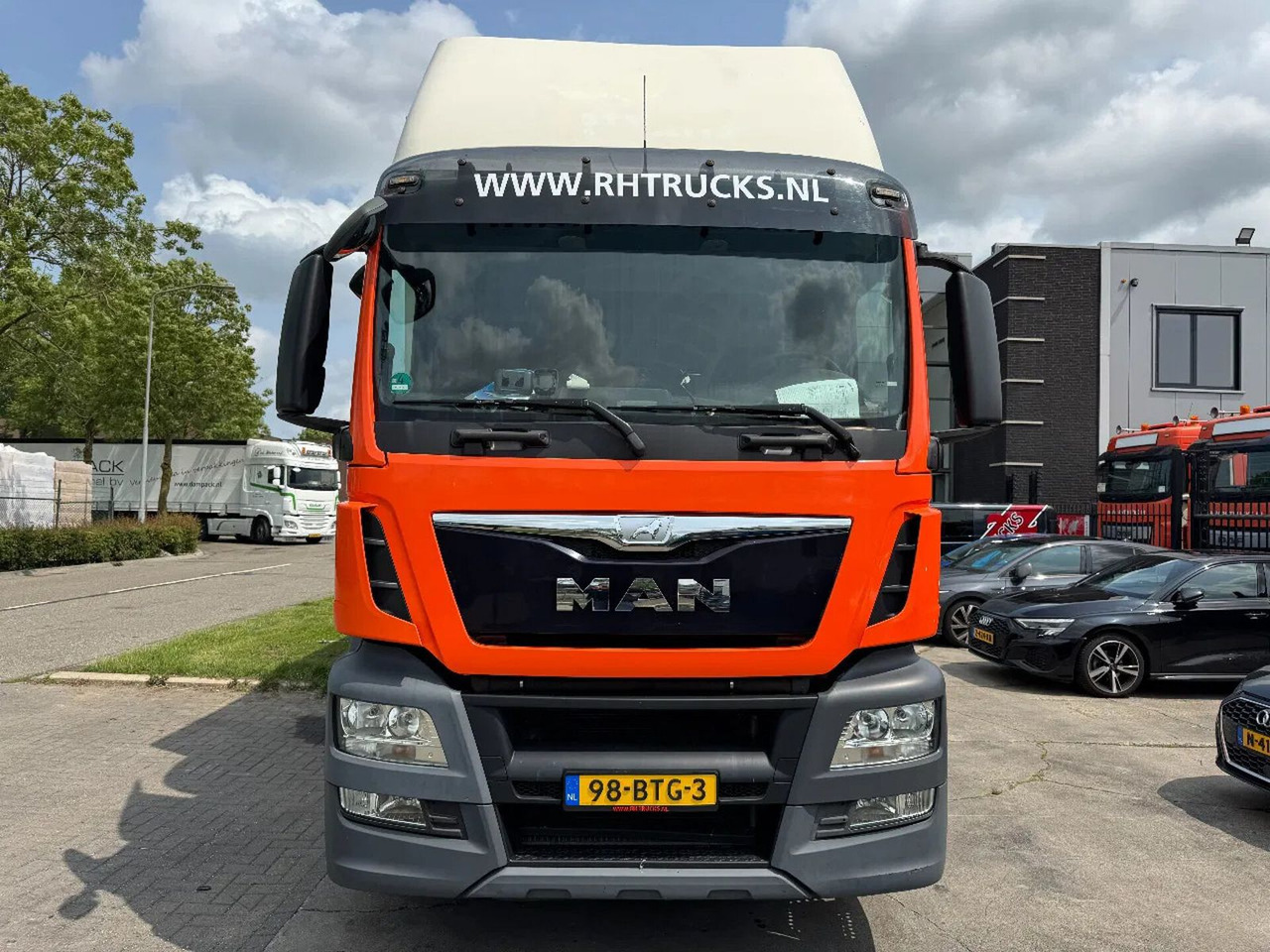 MAN TGS 26.440 6X2 - EURO 6 + THERMKING T-800R + DAU - Kravas automašīna refrižerators: foto 2 MAN TGS 26.440 6X2 - EURO 6 + THERMKING T-800R + DAU - Kravas automašīna refrižerators: foto 2