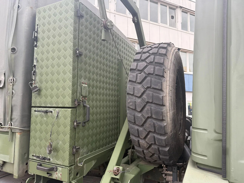 Mercedes-Benz ATEGO 1018 A 4X4 ONLY 63965 KM - Kravas automašīna ar tentu: foto 4 Mercedes-Benz ATEGO 1018 A 4X4 ONLY 63965 KM - Kravas automašīna ar tentu: foto 4