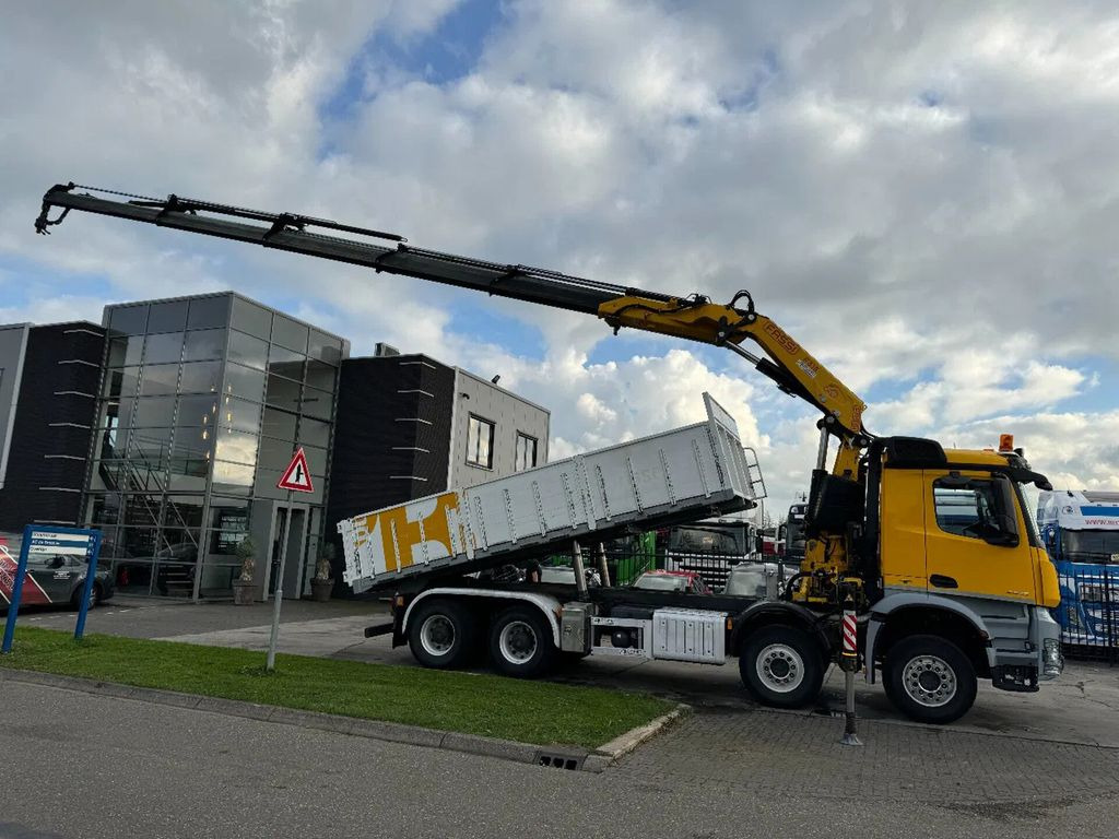 Mercedes-Benz Actros 4448 - 8X4 + EURO 6 + FASSI F315 + REMOTE - Bortu kravas automašīna/ Platforma, Kravas auto ar manipulatoru: foto 3 Mercedes-Benz Actros 4448 - 8X4 + EURO 6 + FASSI F315 + REMOTE - Bortu kravas automašīna/ Platforma, Kravas auto ar manipulatoru: foto 3