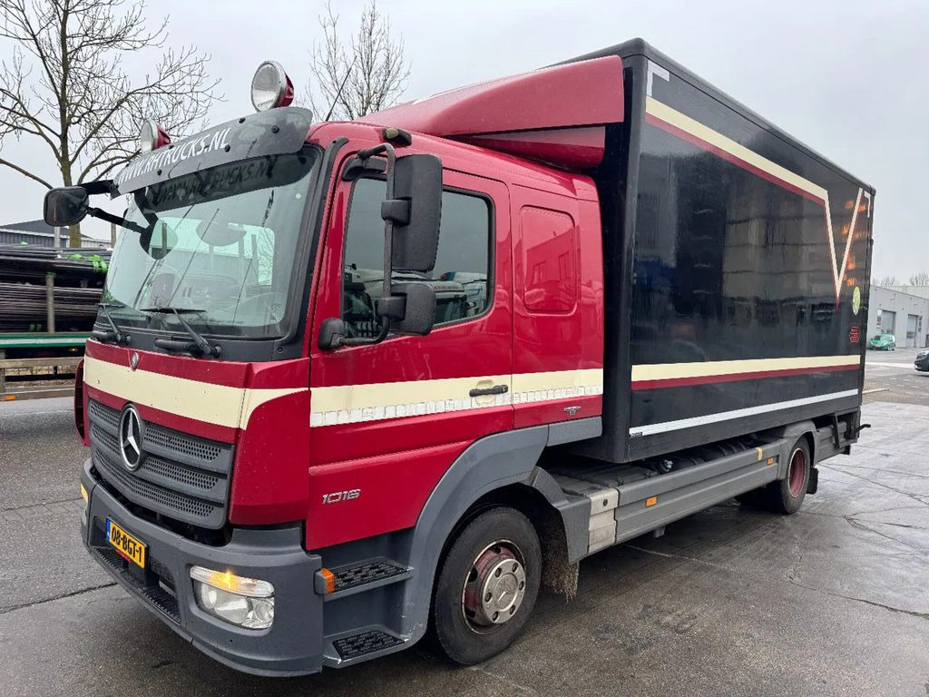 Mercedes-Benz Atego 1016 4X2 - EURO 6 + DHOLLANDIA LIFT - Kravas automašīna ar slēgto virsbūvi: foto 1 Mercedes-Benz Atego 1016 4X2 - EURO 6 + DHOLLANDIA LIFT - Kravas automašīna ar slēgto virsbūvi: foto 1