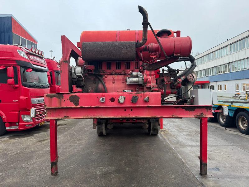 Müller-Mitteltal SF 37,5 BM LIEBHERR MIXER 3X BPW AXLE WATER TANK DEUT MOTOR - Betona maisītājs puspiekabe: foto 2 Müller-Mitteltal SF 37,5 BM LIEBHERR MIXER 3X BPW AXLE WATER TANK DEUT MOTOR - Betona maisītājs puspiekabe: foto 2