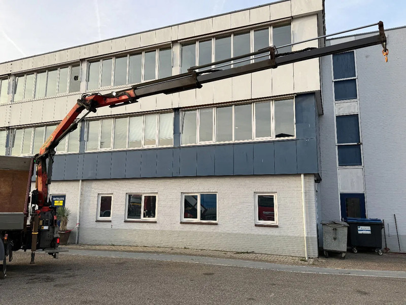 Scania G370 4X4 EURO 6 + 3-SIDE TIPPER + PALFINGER PK9002 + REMOTE - Kravas auto ar manipulatoru: foto 4 Scania G370 4X4 EURO 6 + 3-SIDE TIPPER + PALFINGER PK9002 + REMOTE - Kravas auto ar manipulatoru: foto 4