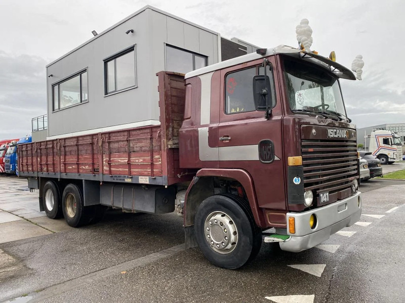 Scania LB141 V8 141 V8 - 6X2 - BOX 7,35 METER - Bortu kravas automašīna/ Platforma: foto 3 Scania LB141 V8 141 V8 - 6X2 - BOX 7,35 METER - Bortu kravas automašīna/ Platforma: foto 3