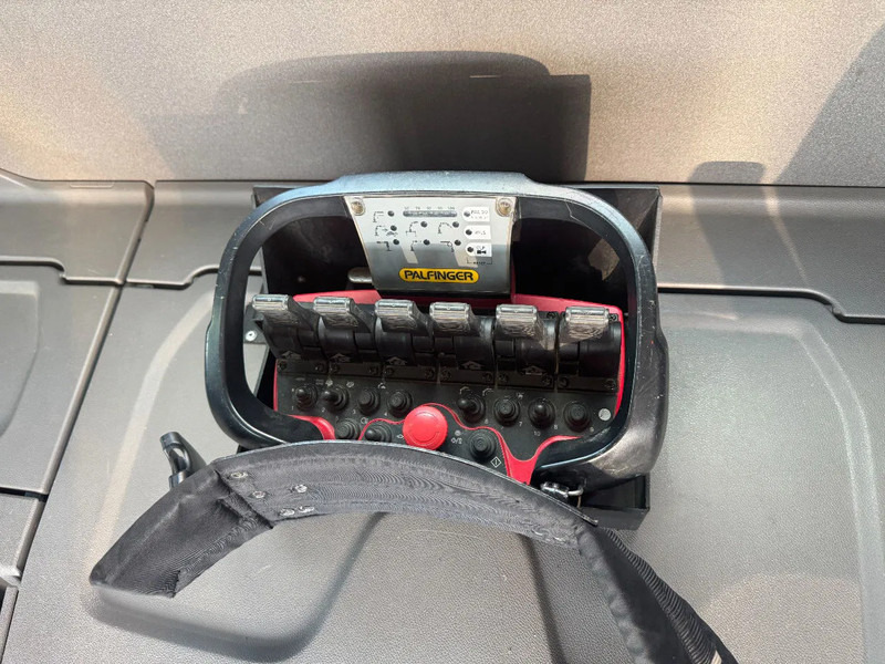 Kravas auto ar manipulatoru Scania P280 4X2 EURO 6 PALFINGER PK12002 + REMOTE CONTROL: foto 20