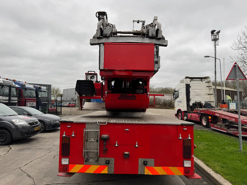 Scania P82 4X2 - FIRE TRUCK - 30M LIFT - Ugunsdzēsēju mašīna: foto 5 Scania P82 4X2 - FIRE TRUCK - 30M LIFT - Ugunsdzēsēju mašīna: foto 5