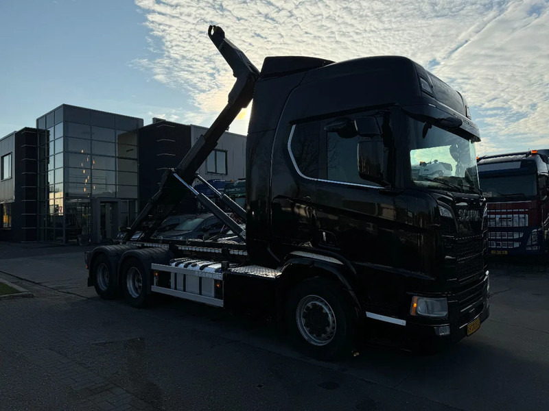 Scania R580 V8 NGS 6X2 EURO 6 VDL 20T HOOK - Pacēlājs ar āķi: foto 4 Scania R580 V8 NGS 6X2 EURO 6 VDL 20T HOOK - Pacēlājs ar āķi: foto 4