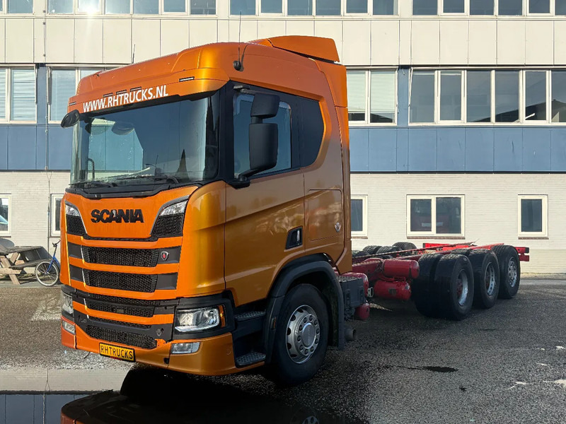 Scania R730 V8 NGS 8X4 EURO 6 + RETARDER - BIG AXLES - Šasija kravas automašīna: foto 1 Scania R730 V8 NGS 8X4 EURO 6 + RETARDER - BIG AXLES - Šasija kravas automašīna: foto 1