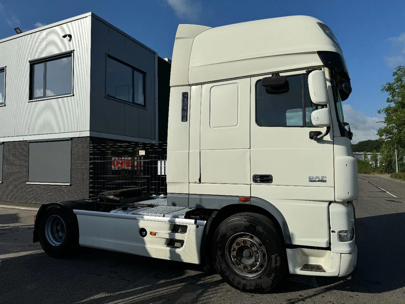 DAF XF 105.460 4X2 EURO 5 HYDRAULIC - Vilcējs: foto 4 DAF XF 105.460 4X2 EURO 5 HYDRAULIC - Vilcējs: foto 4